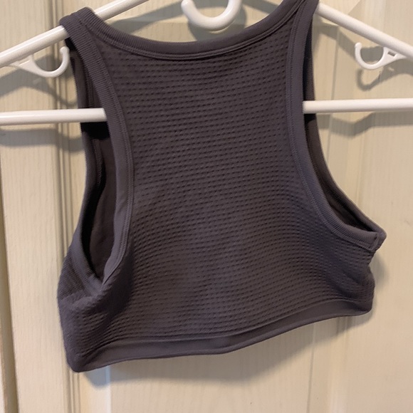 garage waffle print crop top - Picture 2 of 3